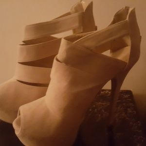 Women's Shoes